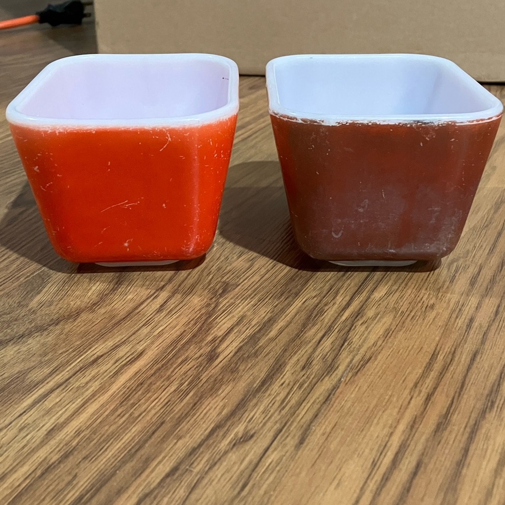 Vintage Set of 2 PYREX fridgies